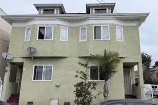 890 31st St, Oakland, CA 94608 - Photo 1