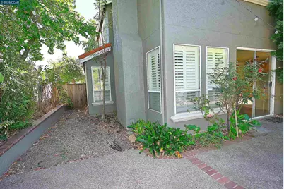 2287 Flagstone Way, Concord, CA 94521 - Photo 41