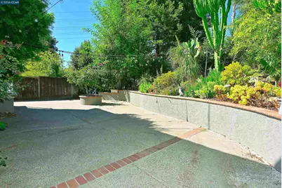 2287 Flagstone Way, Concord, CA 94521 - Photo 43