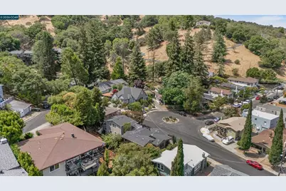 10 Green St, Martinez, CA 94553 - Photo 35