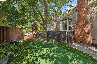 2151 Pleasant Hill Rd, Pleasant Hill, CA 94523 - Photo 45
