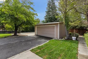 2151 Pleasant Hill Rd, Pleasant Hill, CA 94523 - Photo 47