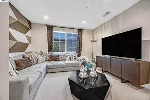 6460 Godani St, Gilroy, CA 95020 - Photo 11