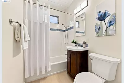 801 Richmond Ave, San Jose, CA 95128 - Photo 39