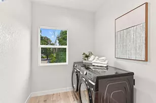 2722 Cowell Rd, Concord, CA 94518 - Photo 29