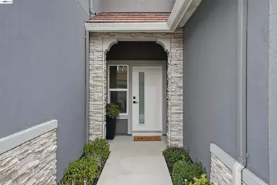 2722 Cowell Rd, Concord, CA 94518 - Photo 3