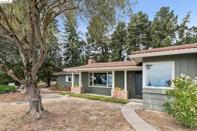 13474 Skyline Blvd, Oakland, CA 94619 - Photo 3