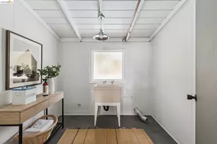 13474 Skyline Blvd, Oakland, CA 94619 - Photo 47