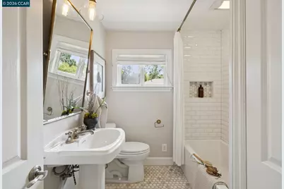 137 Adria Dr, Pleasant Hill, CA 94523 - Photo 27