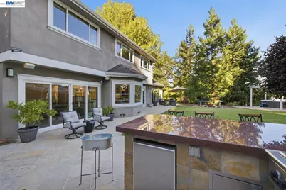 934 Wilmington Way, Redwood City, CA 94062 - Photo 67