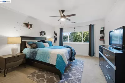 934 Wilmington Way, Redwood City, CA 94062 - Photo 39