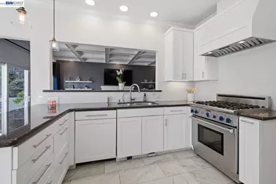 934 Wilmington Way, Redwood City, CA 94062 - Photo 15