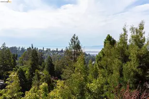 1999 Gaspar Dr, Oakland, CA 94611 - Photo 33