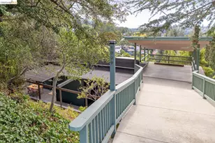 1999 Gaspar Dr, Oakland, CA 94611 - Photo 55