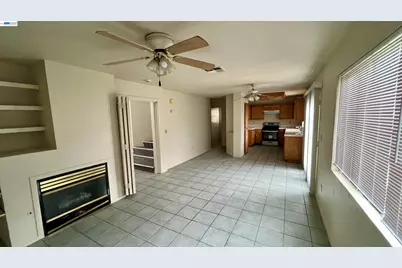 2149 Stormy Creek Ct, Stockton, CA 95206 - Photo 9