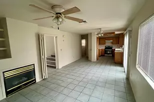 2149 Stormy Creek Ct, Stockton, CA 95206 - Photo 9