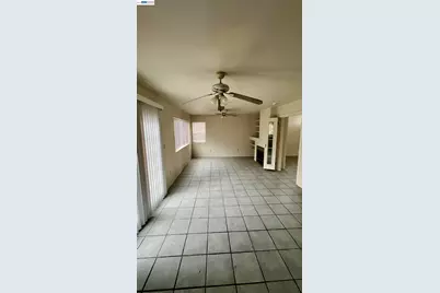 2149 Stormy Creek Ct, Stockton, CA 95206 - Photo 5