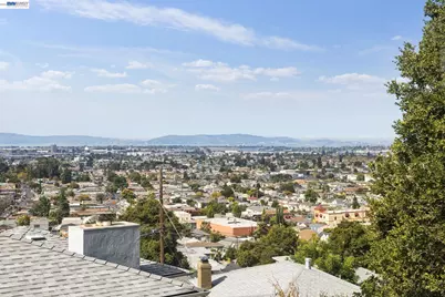 3051 Parker Ave, Oakland, CA 94605 - Photo 15