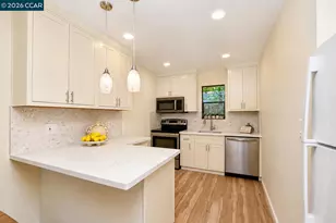 395 Camelback Rd, Pleasant Hill, CA 94523 - Photo 1