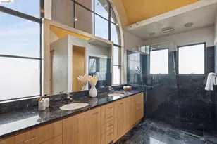 5 Woodside Way, Oakland, CA 94611 - Photo 37