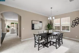 4990 Ridgefield Cir, Fairfield, CA 94534 - Photo 11