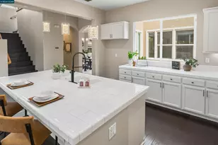 4990 Ridgefield Cir, Fairfield, CA 94534 - Photo 7