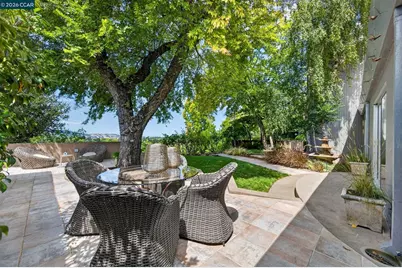 65 Bates Blvd, Orinda, CA 94563 - Photo 11