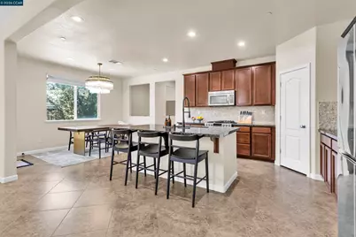 2421 Talaria Dr, Oakley, CA 94561 - Photo 9