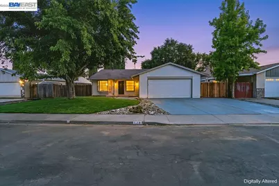 178 Richard Pl, Vacaville, CA 95687 - Photo 1