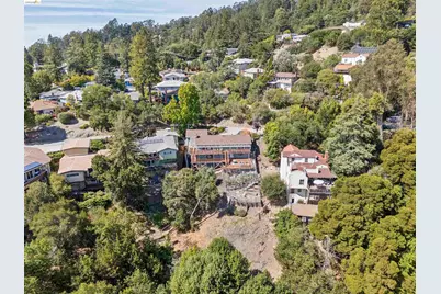 3353 Burdeck Dr, Oakland, CA 94602 - Photo 9