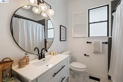 3257 Central Ave, Alameda, CA 94501 - Photo 25