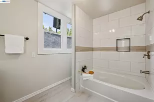 6031 Camden St, Oakland, CA 94605 - Photo 25