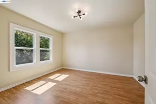 6031 Camden St, Oakland, CA 94605 - Photo 41