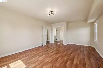 6031 Camden St, Oakland, CA 94605 - Photo 39