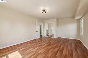 6031 Camden St, Oakland, CA 94605 - Photo 39