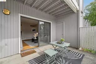 45 Schooner Ct, Richmond, CA 94804 - Photo 23
