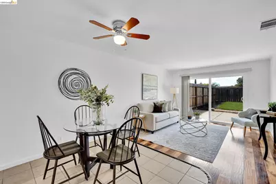 1300 Trembath Ln, Antioch, CA 94509 - Photo 17