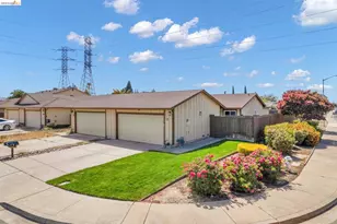 1300 Trembath Ln, Antioch, CA 94509 - Photo 1