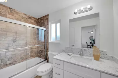 1300 Trembath Ln, Antioch, CA 94509 - Photo 7