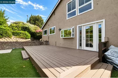 1325 New Hampshire Dr, Concord, CA 94521 - Photo 37