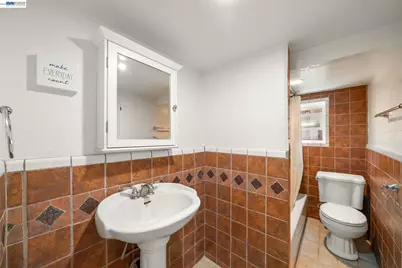 1540 Crescent Ave, Castro Valley, CA 94546 - Photo 27