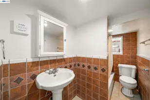 1540 Crescent Ave, Castro Valley, CA 94546 - Photo 27