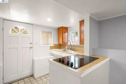1540 Crescent Ave, Castro Valley, CA 94546 - Photo 25
