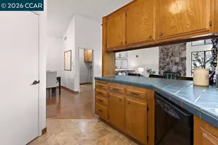 395 Marti Marie Dr, Martinez, CA 94553 - Photo 13