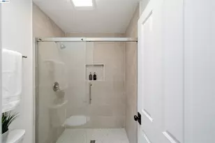 7516 Olive Dr, Pleasanton, CA 94588 - Photo 25