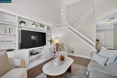 1035 Pinehurst Ct, Concord, CA 94521 - Photo 9