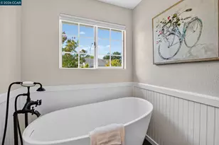 1035 Pinehurst Ct, Concord, CA 94521 - Photo 19