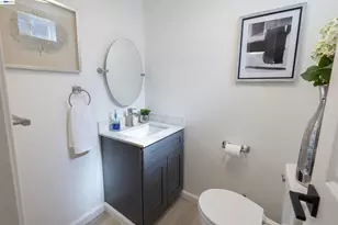 1234 Willow St, Oakland, CA 94607 - Photo 29