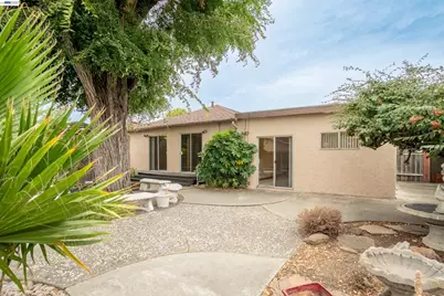 14972 Endicott St, San Leandro, CA 94579 - Photo 25