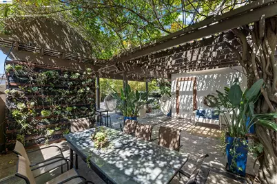 1339 Pegan Cmn, Livermore, CA 94550 - Photo 31